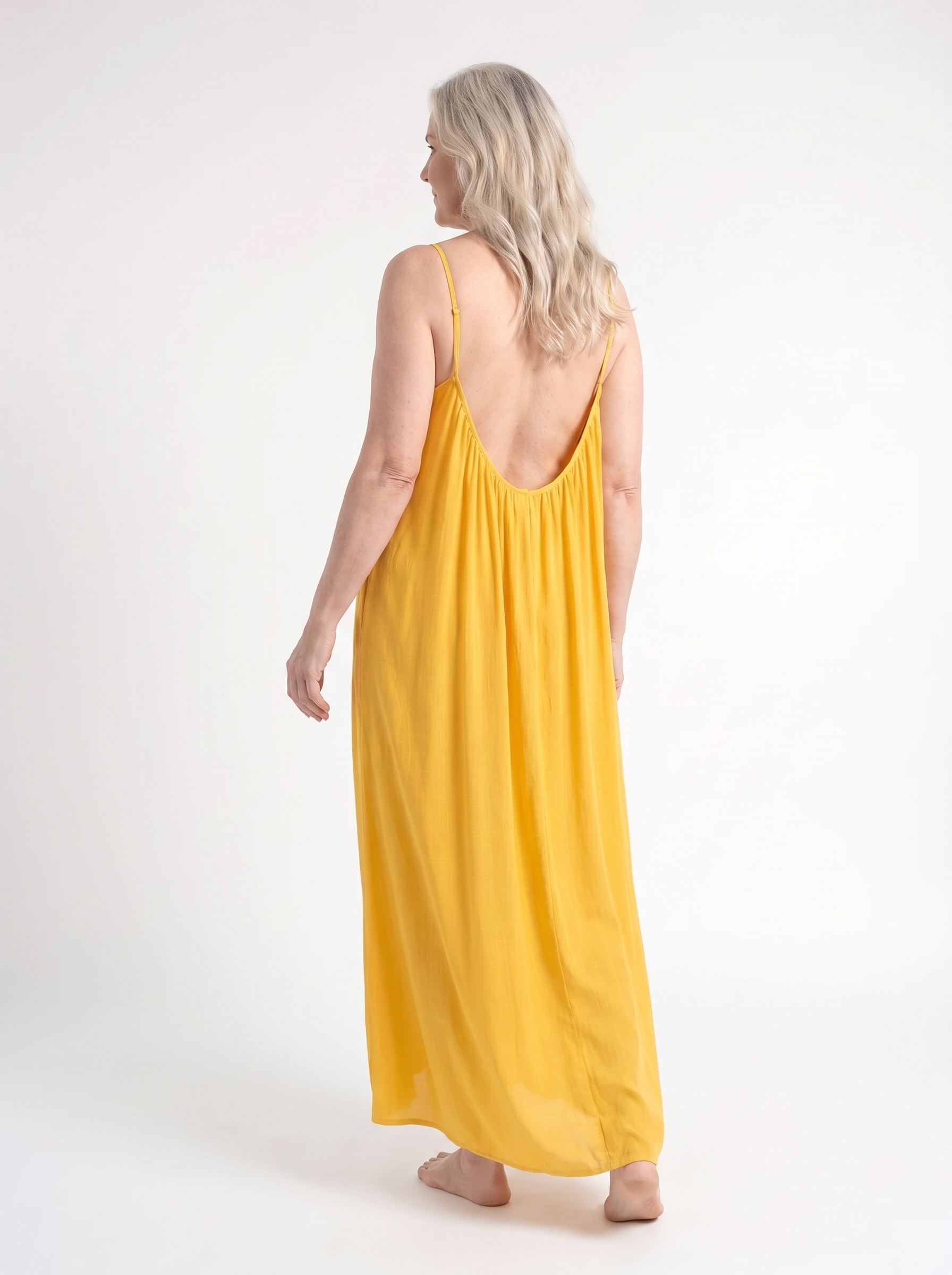 Liva – Minimal Slipdress