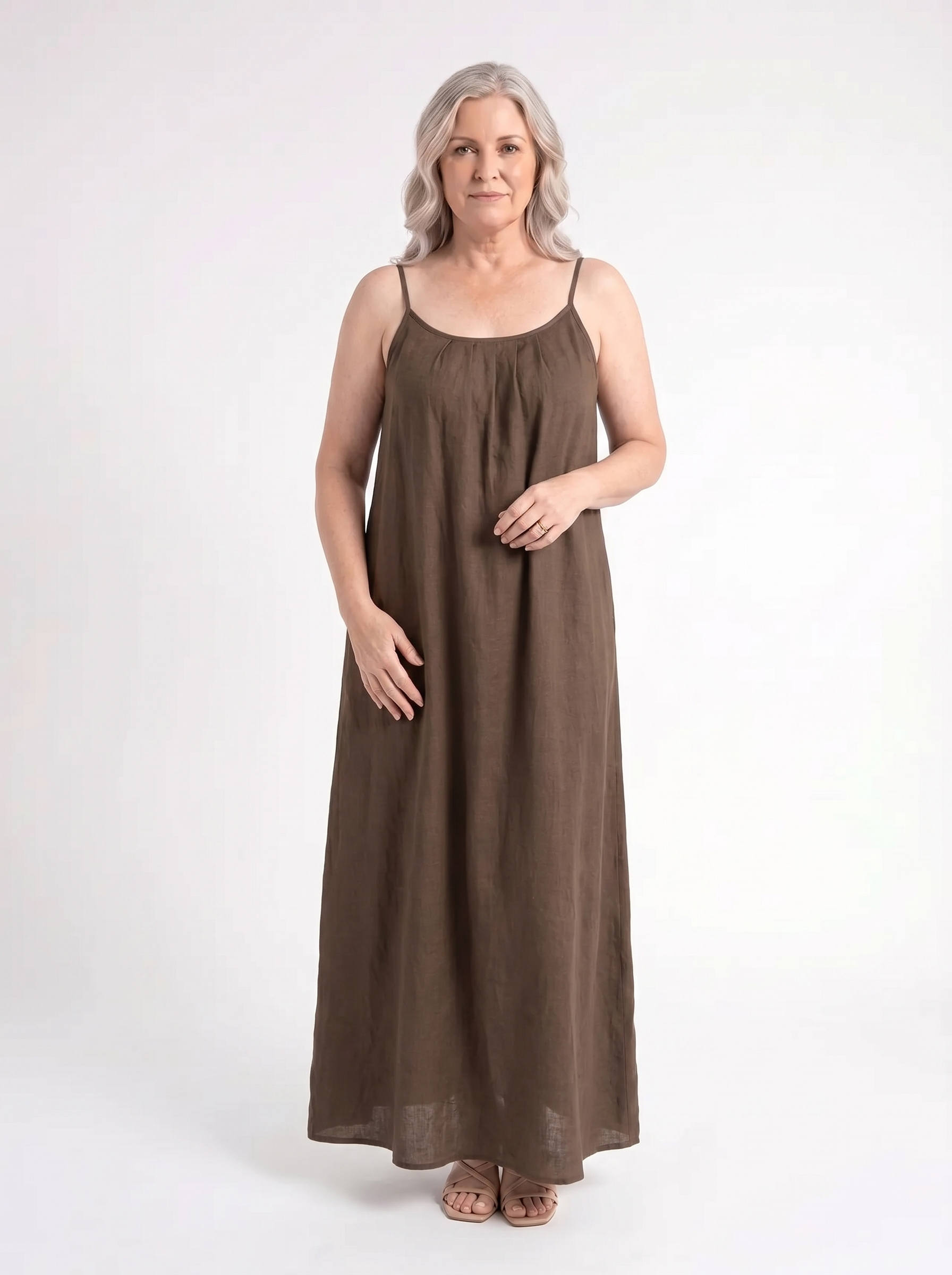 Liva – Minimal Slipdress