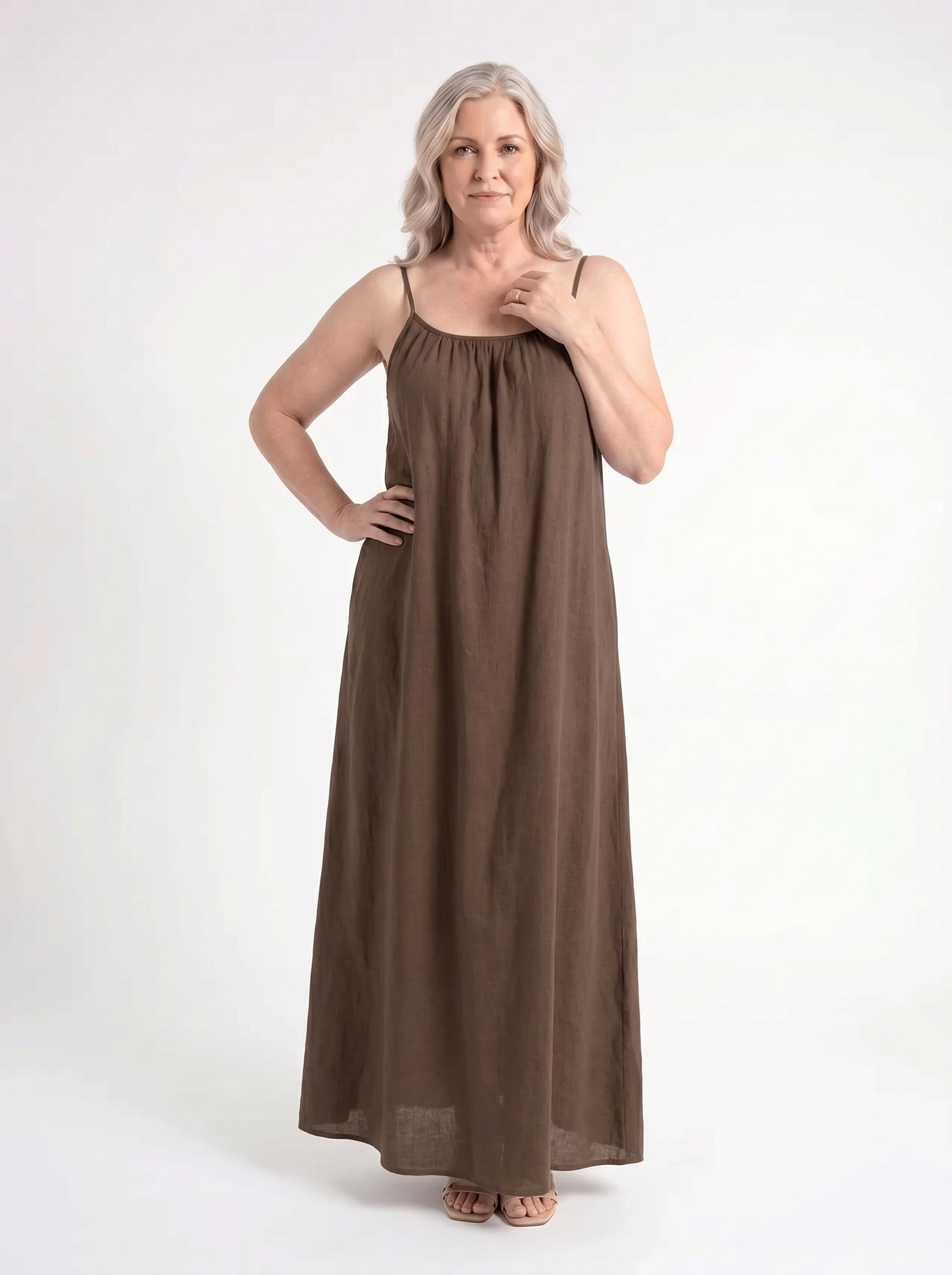 Liva – Minimal Slipdress